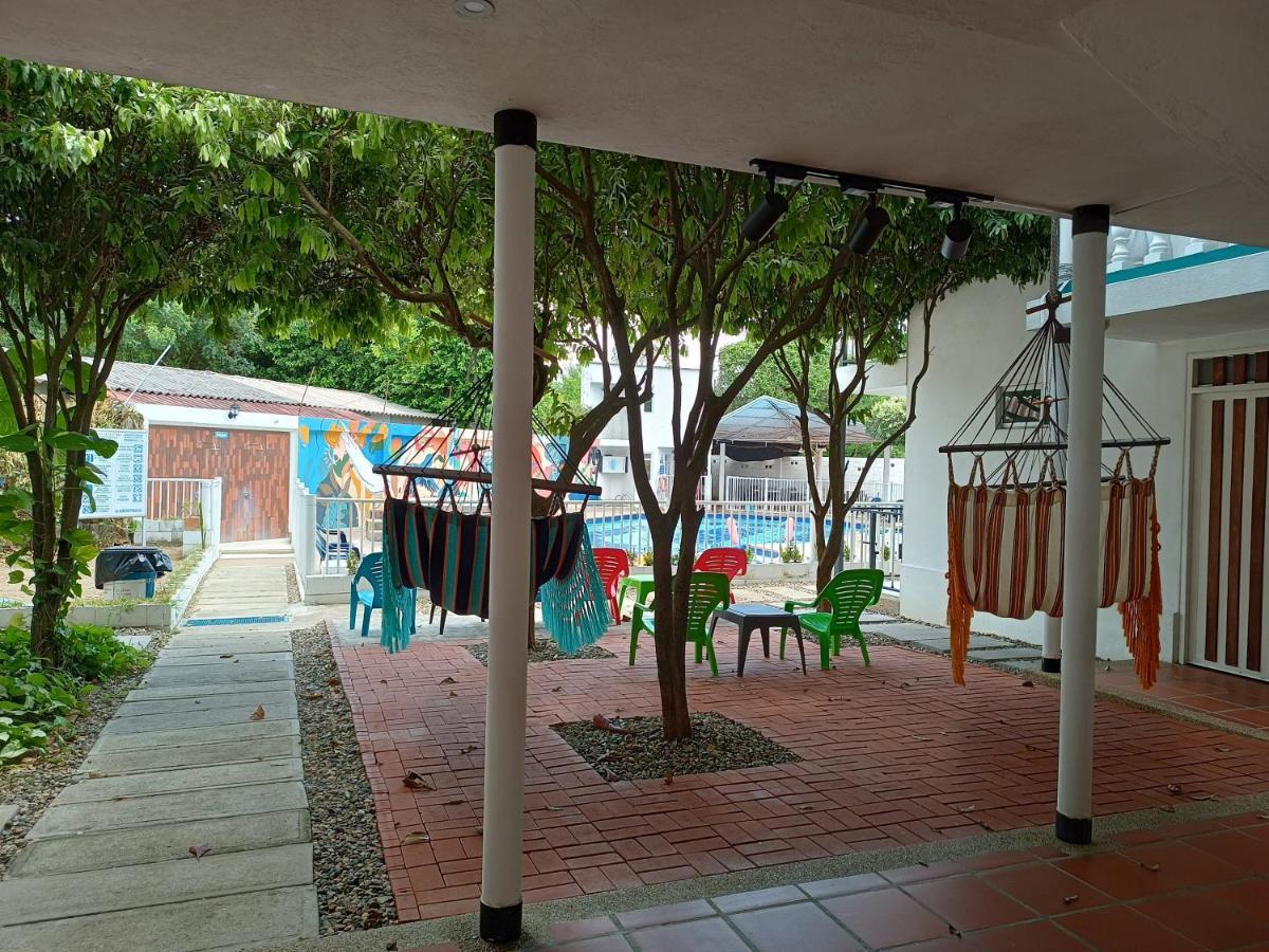 Villa Alejandra Girardot Exterior photo
